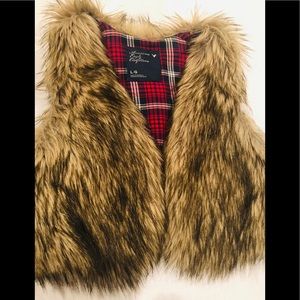 Faux fur vest